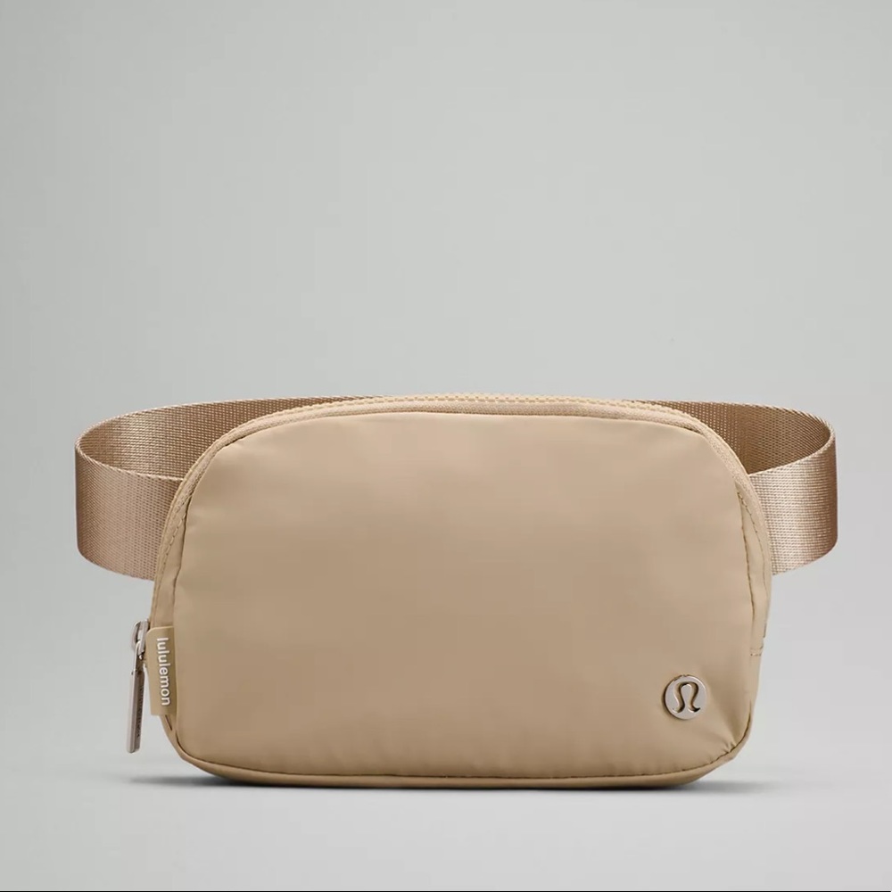 Trench Lululemon Everywhere Belt Bag